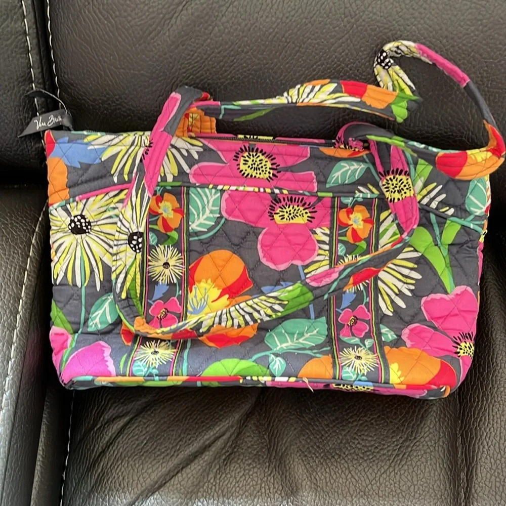 Vera Bradley little Mandy floral handbag